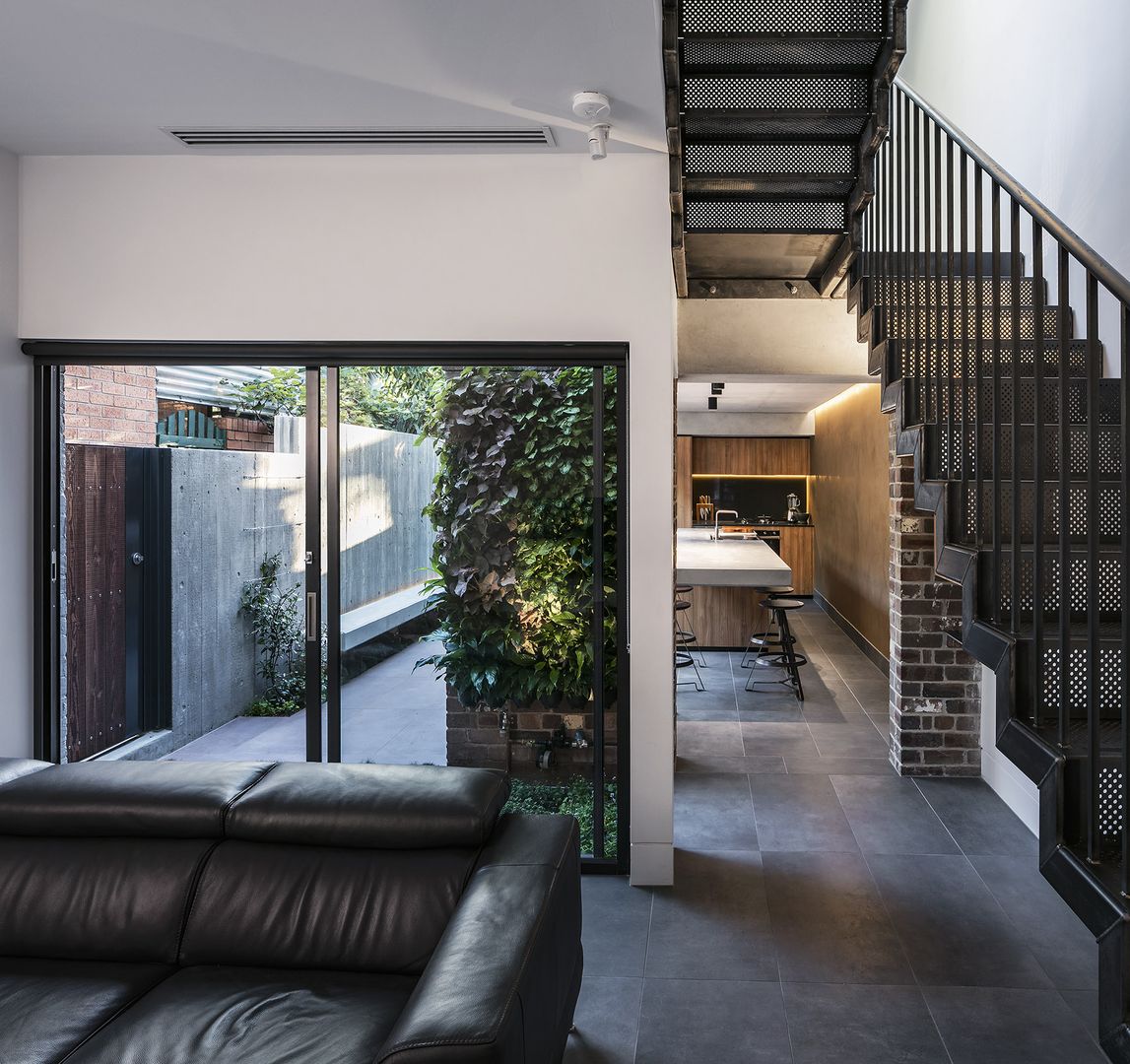 4 bedrooms Terrace in 90 George Street REDFERN NSW, 2016