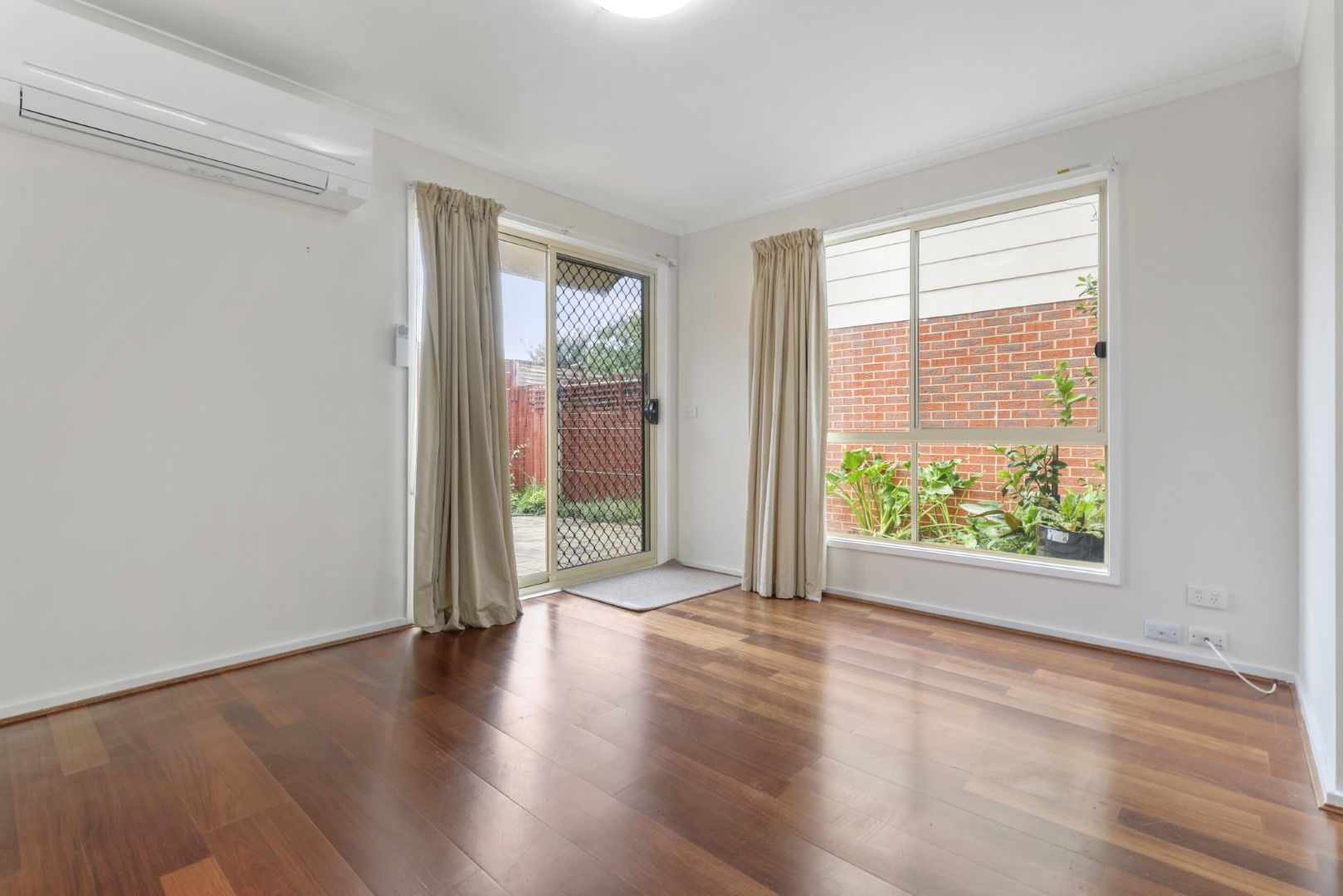 2/9 Stuart Street, Noble Park VIC 3174 Apartment For Rent 470 Domain