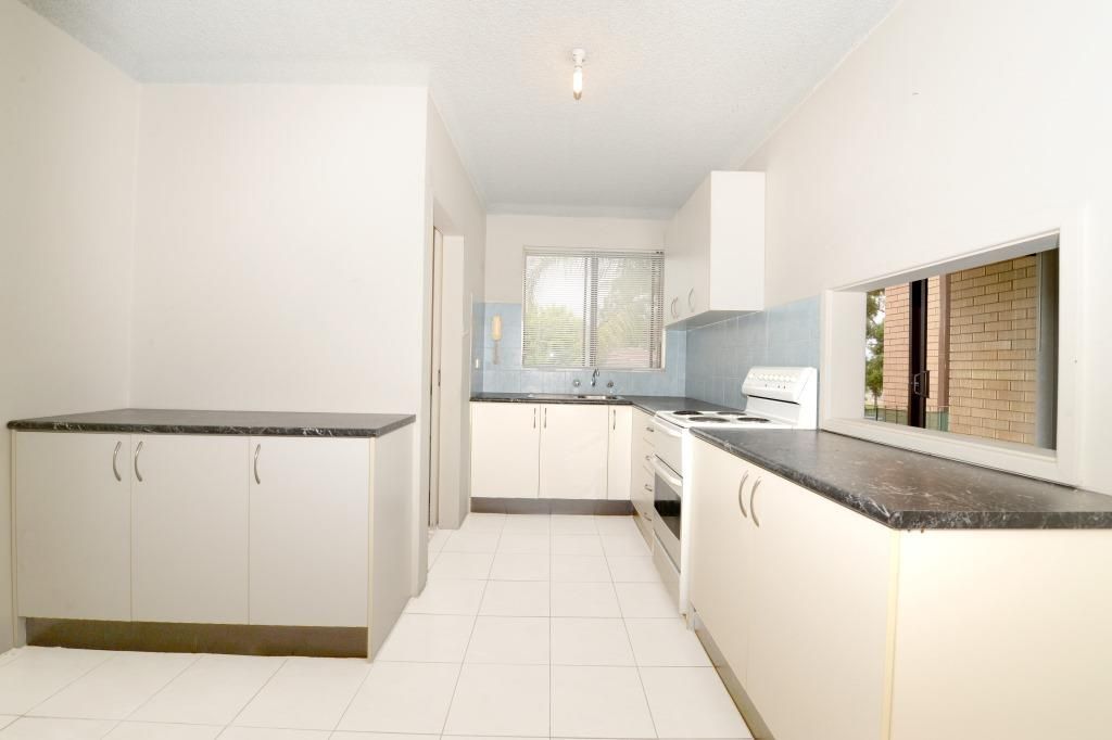 8/2 Pevensey Street, Canley Vale NSW 2166, Image 1