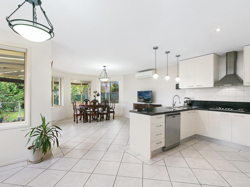 28 Wycombe Avenue, Brighton-Le-Sands NSW 2216, Image 2