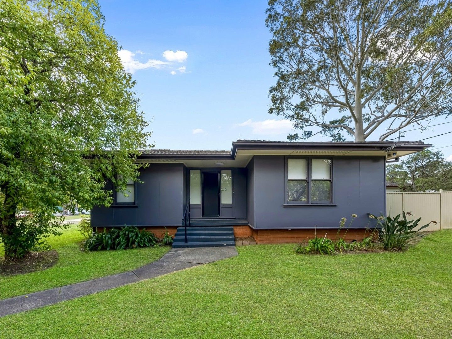 3 bedrooms House in 5 Van Diemen Avenue WILLMOT NSW, 2770