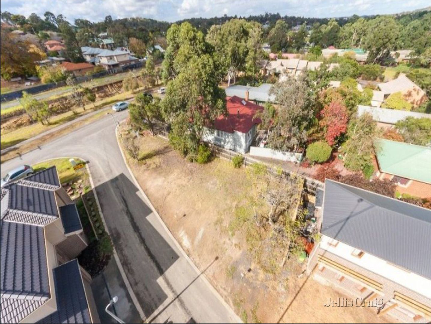 1 Green Place, Eltham VIC 3095, Image 2