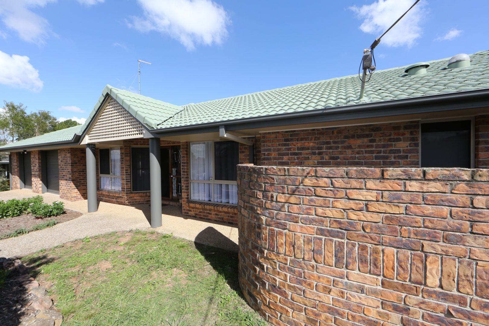 24 Le Grand Street, Macgregor QLD 4109 House For Rent Domain