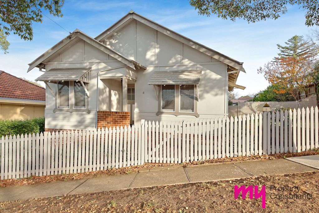 5 Alpha Road, Camden NSW 2570, Image 0