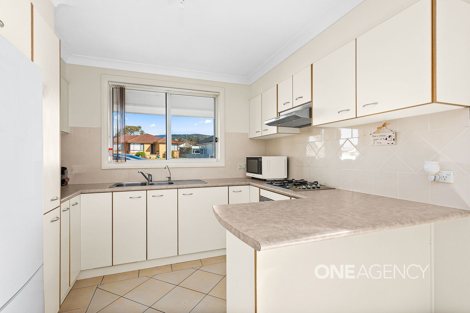 1/184-186 Tongarra Road, Albion Park NSW 2527, Image 1