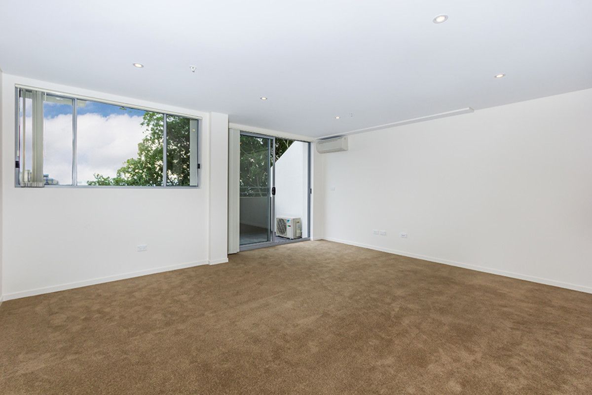 10/130 Main Street, Blacktown NSW 2148, Image 2