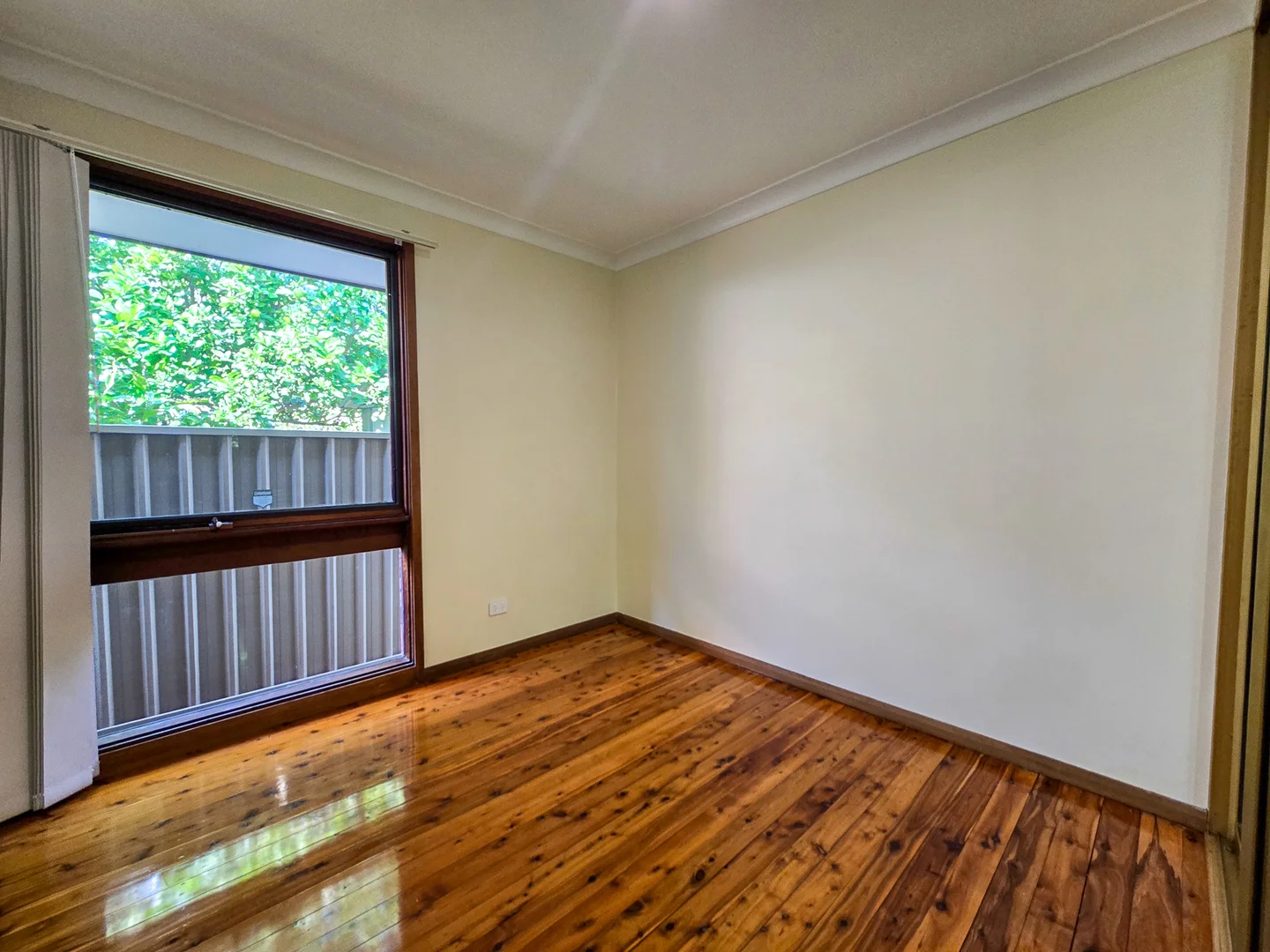 Additional image 7 of 77 Greenoaks Avenue, Bradbury NSW 2560