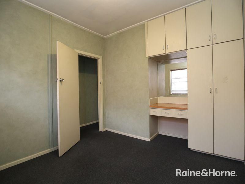 120 Baylis Street, Wagga Wagga NSW 2650, Image 2