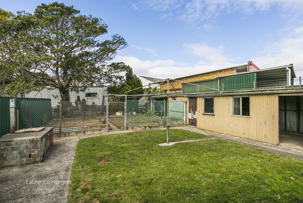 15 Exeter Avenue, North Wollongong NSW 2500, Image 1