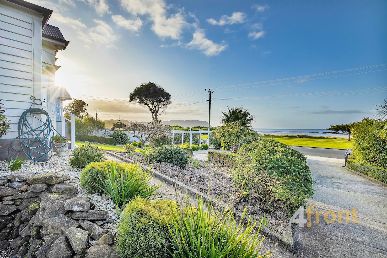 31 Old Bass Highway, Wynyard TAS 7325, Image 1