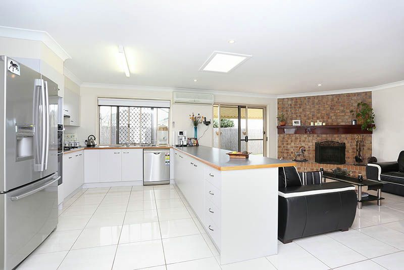 7 Calm Crt, Bongaree QLD 4507, Image 0