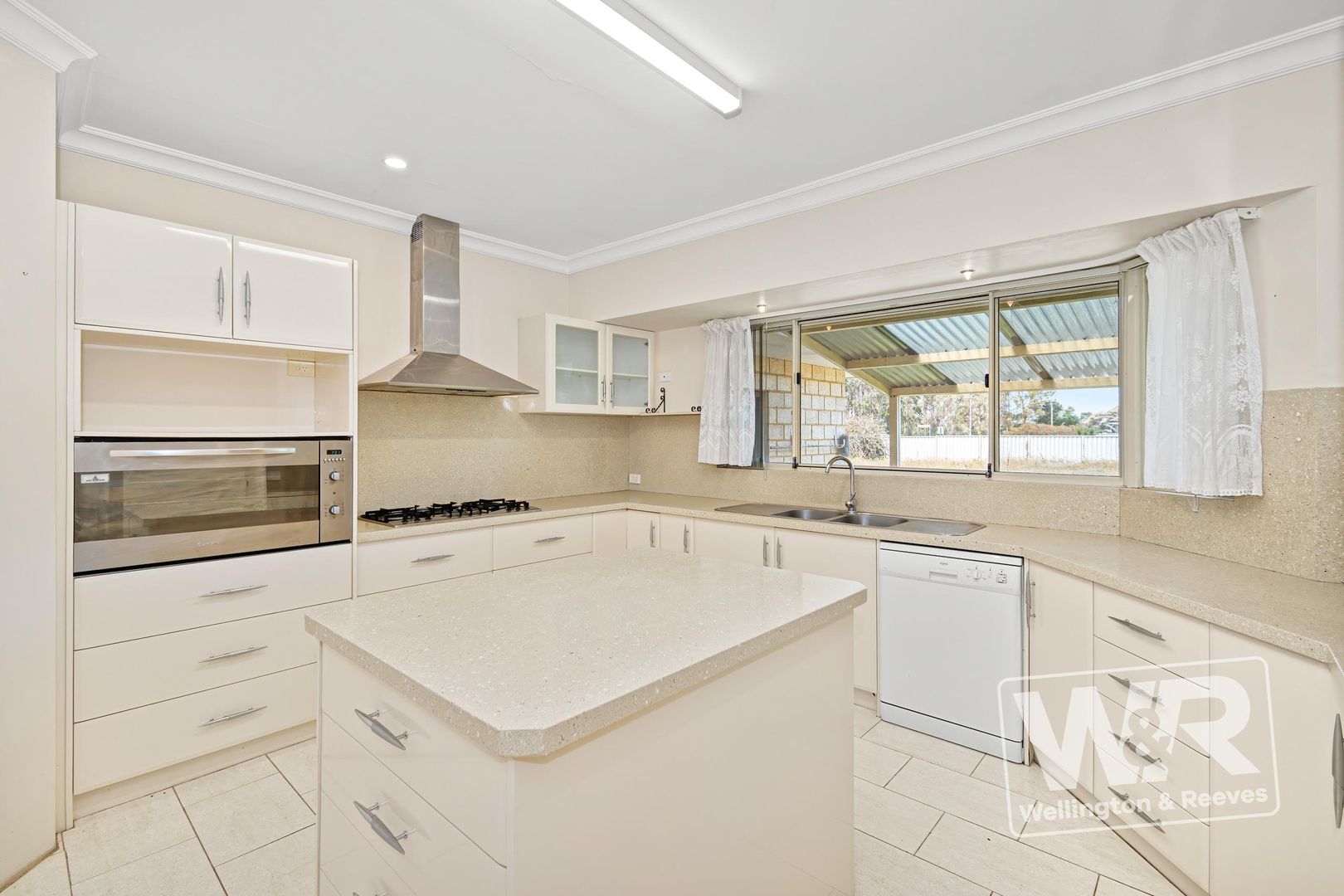 239 South Coast Highway, Gledhow WA 6330, Image 1