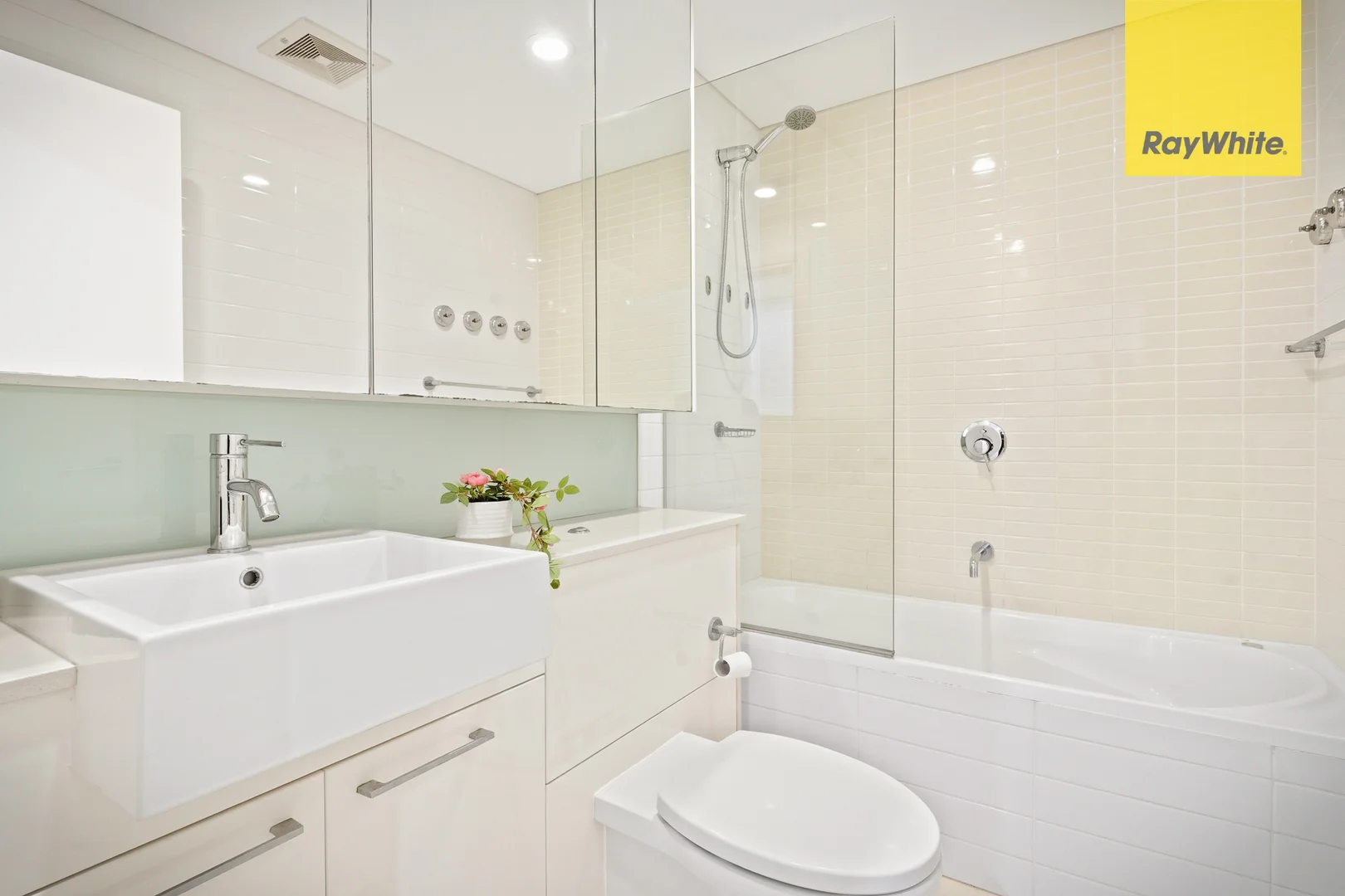 Additional image 9 of 304/4 Duntroon Avenue, St Leonards NSW 2065