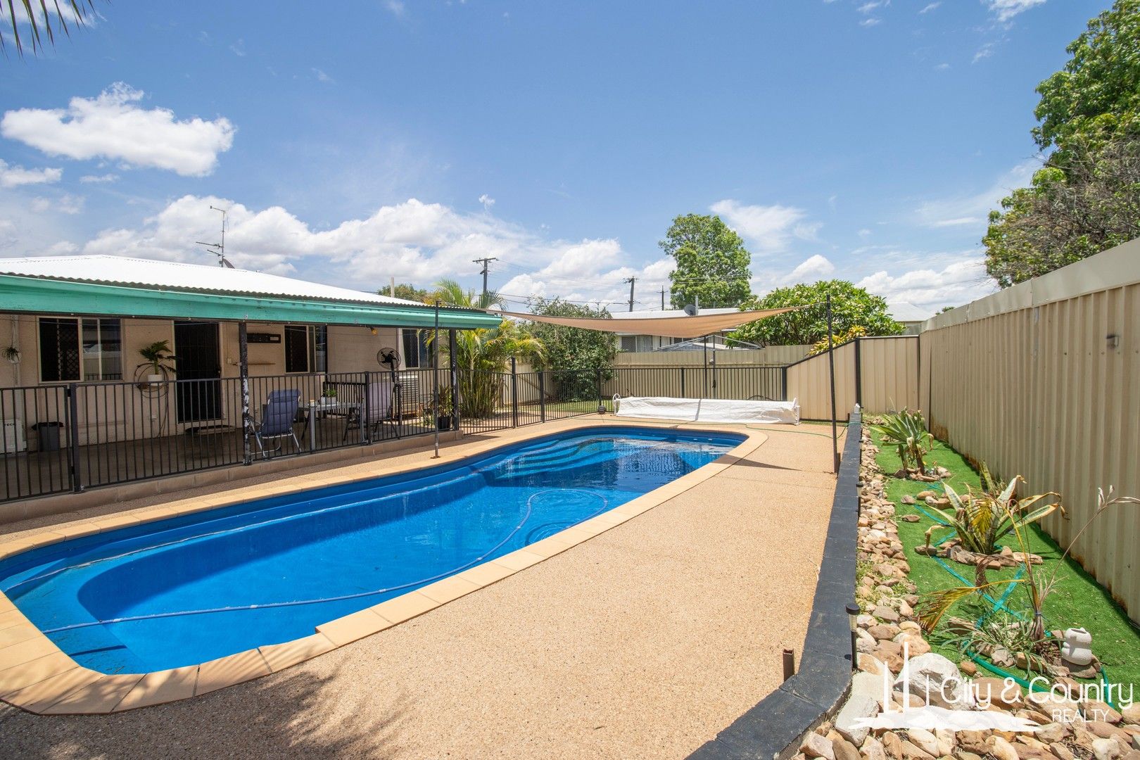 3 bedrooms House in 10 Alpha Avenue MOUNT ISA QLD, 4825