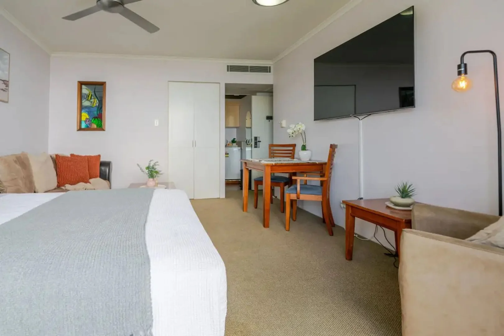 Additional image 5 of 92B/219-225 Abbott Street, Cairns North QLD 4870