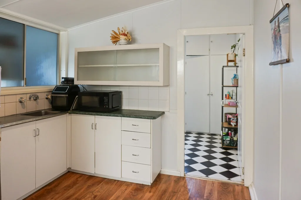 Additional image 7 of 42 Golden Street, West Wyalong NSW 2671