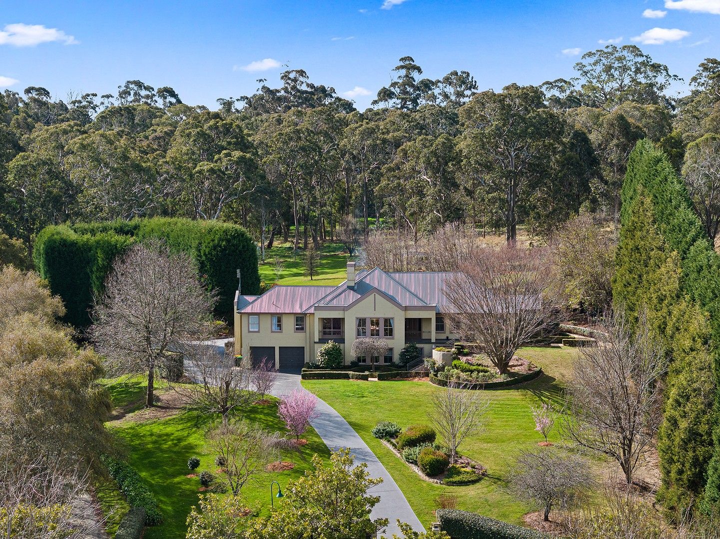 15 Carisbrooke Row, Bowral NSW 2576 Domain