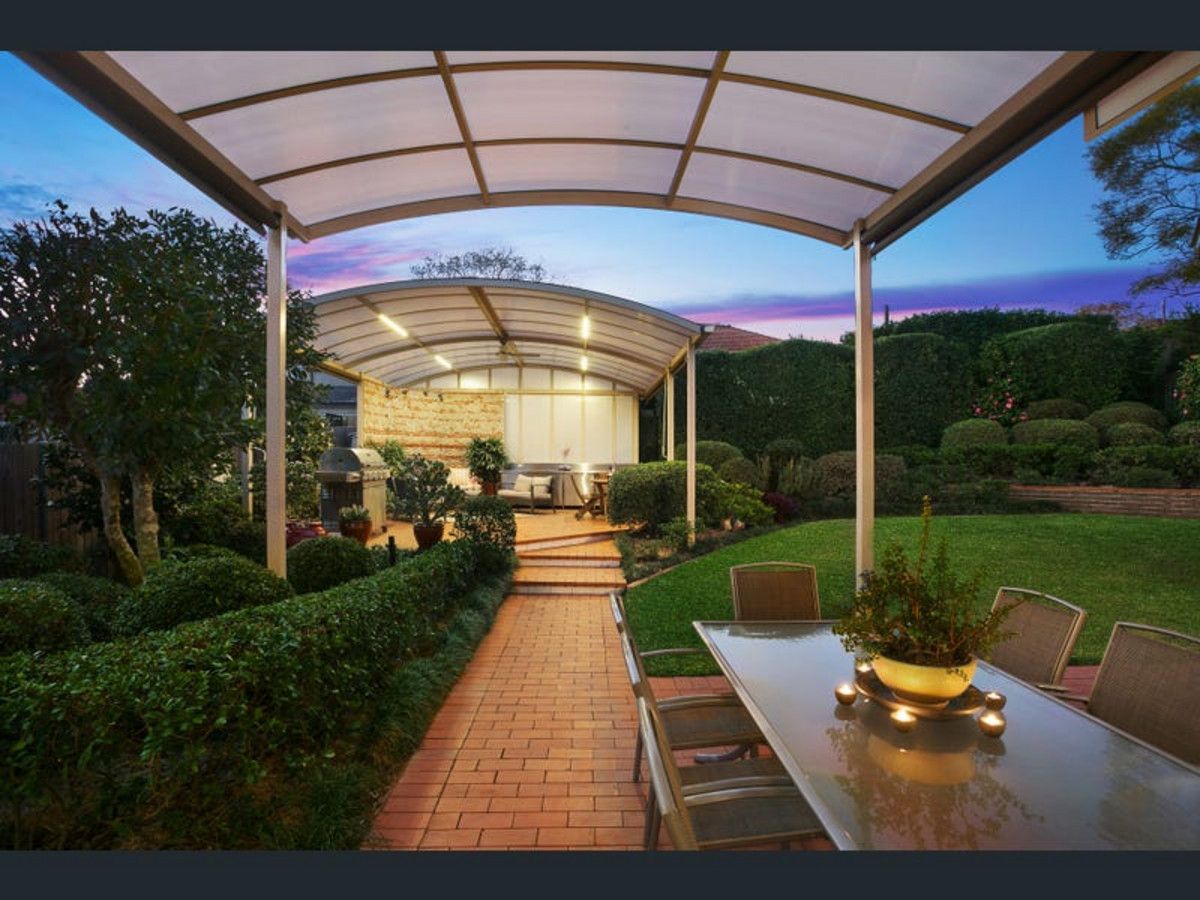 4 bedrooms House in 161 Boundary Street ROSEVILLE CHASE NSW, 2069