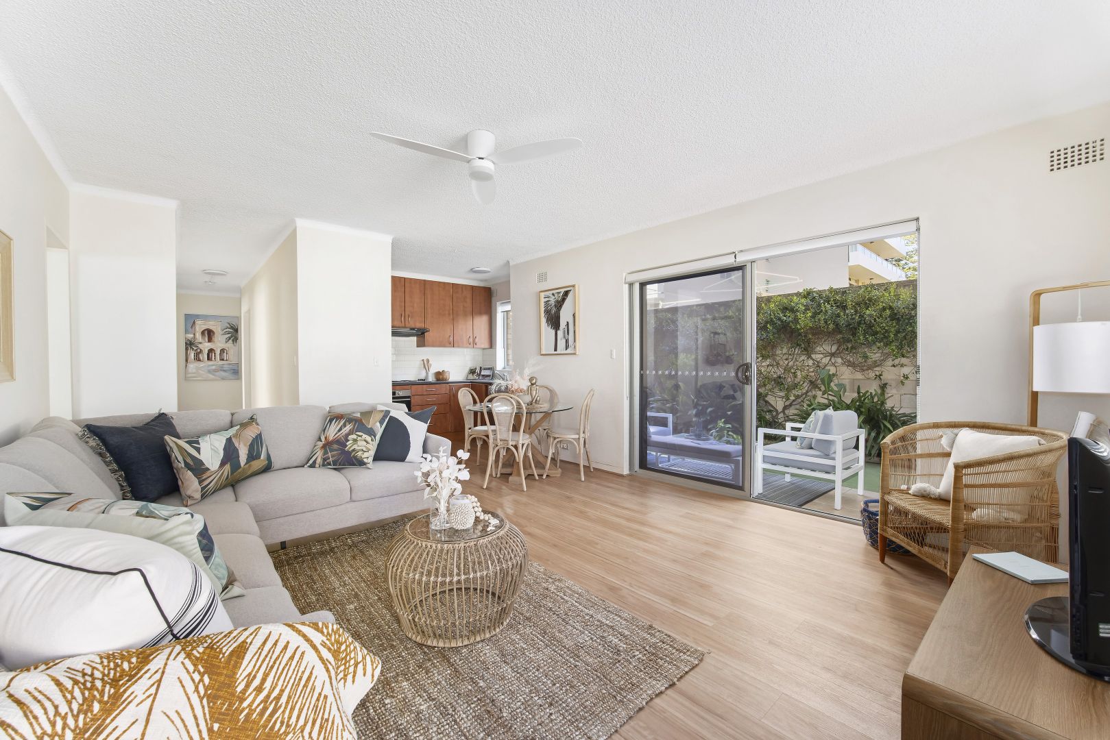2/87 Dee Why Parade, Dee Why NSW 2099, Image 2
