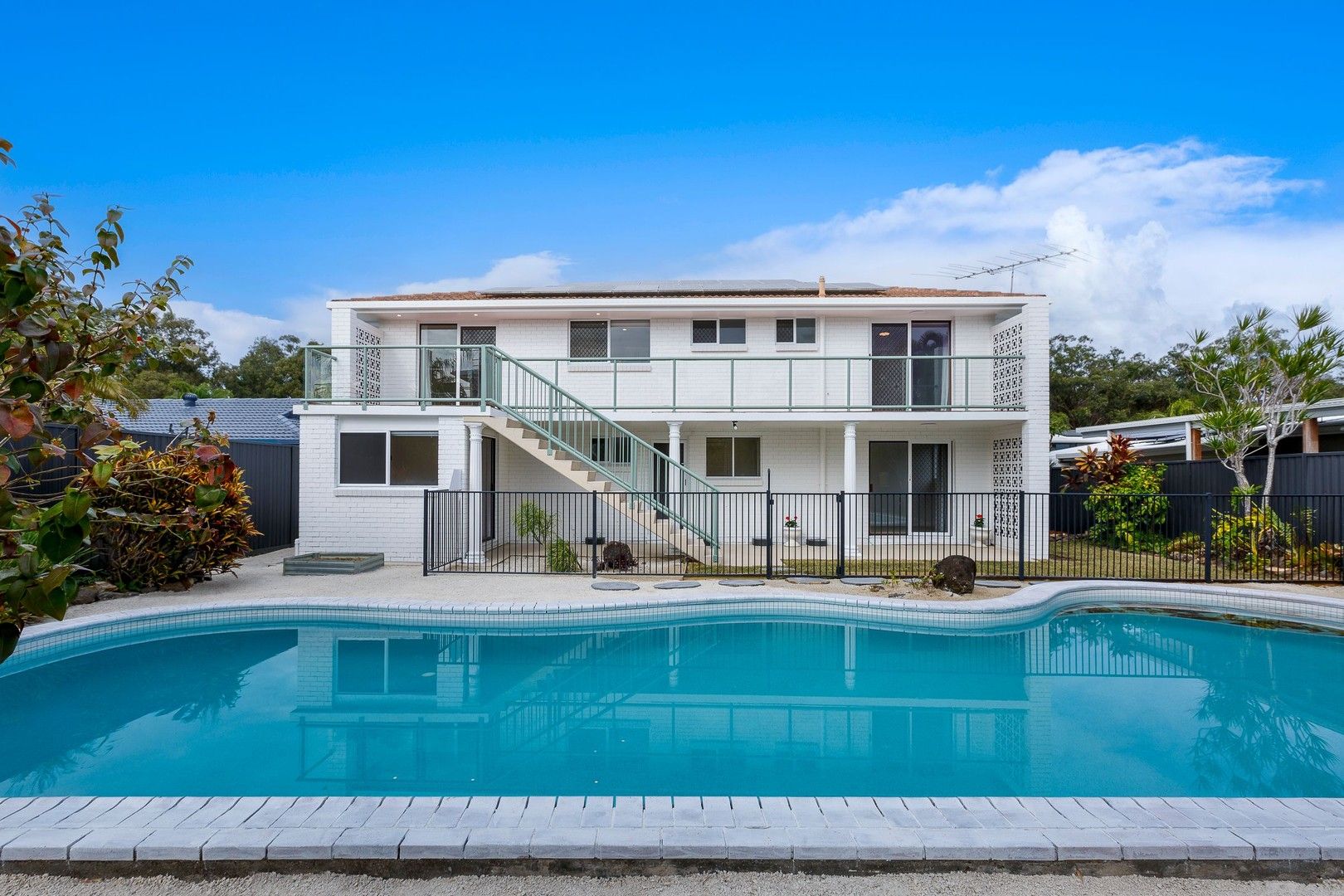 131 Acanthus Avenue, Burleigh Waters QLD 4220, Image 1