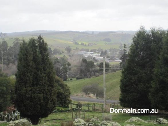 40 Mountain Road, LILYDALE TAS 7268, Image 2