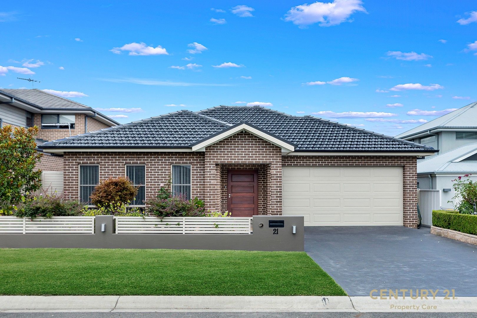 4 bedrooms House in 21 Lilli Pilli Drive PLEASURE POINT NSW, 2172