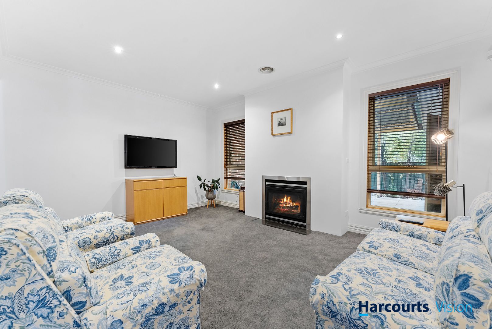 26 David Avenue, Keilor East VIC 3033, Image 2