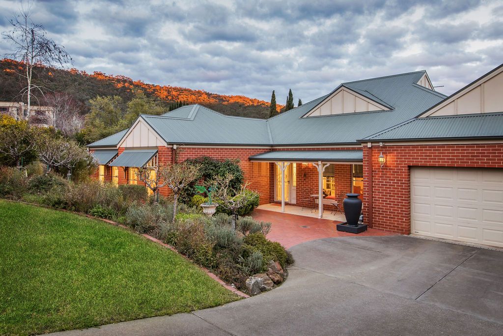 22 Klinberg Court, West Albury NSW 2640, Image 2