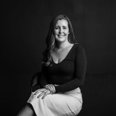 Laura Roach, Sales representative