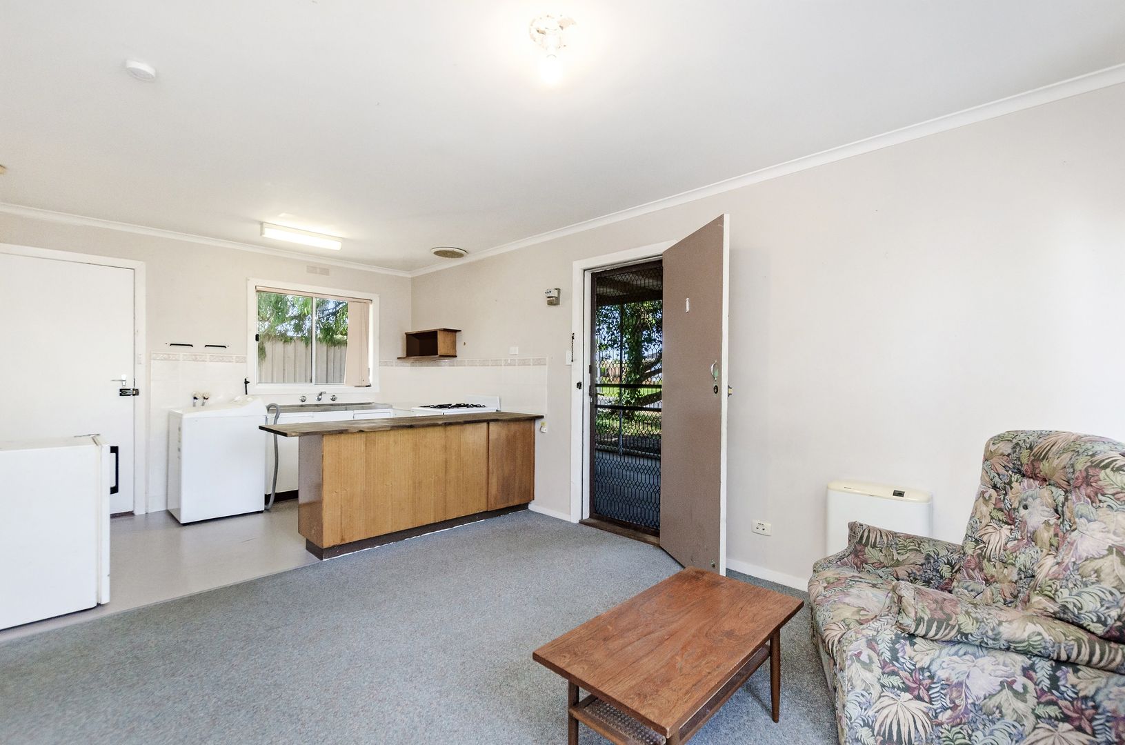 1 & 2/34 Peter Street, Portland VIC 3305, Image 2