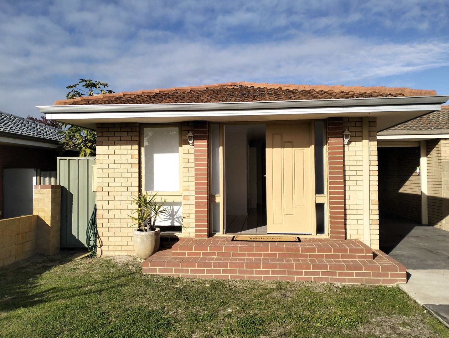 3 bedrooms House in 39A Tolworth Way EMBLETON WA, 6062