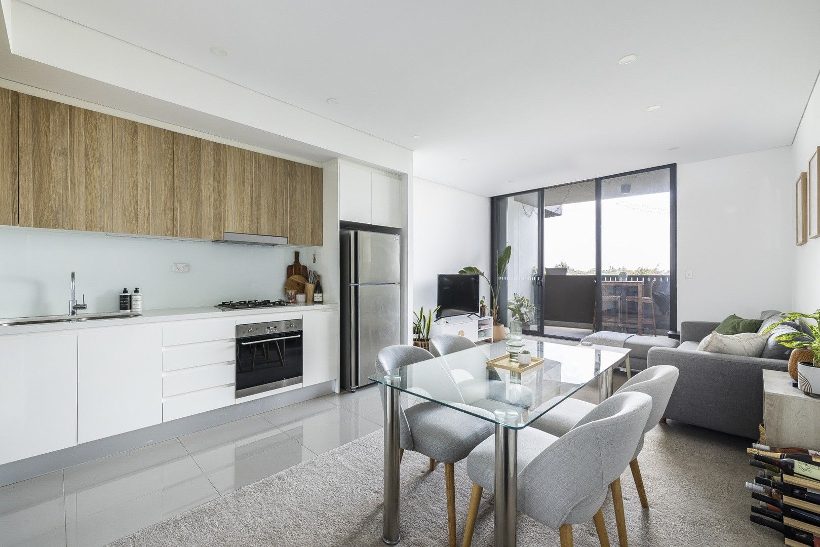 2 bedrooms Apartment / Unit / Flat in 309/429-449 New Canterbury Road DULWICH HILL NSW, 2203