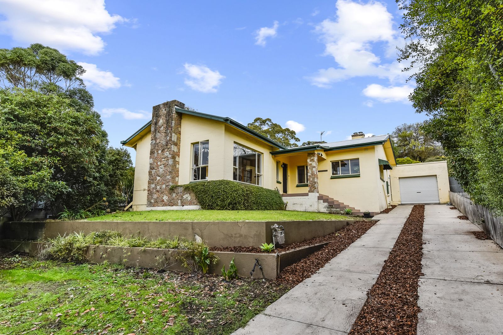 3 bedrooms House in 17 Renfrey Place MOUNT GAMBIER SA, 5290