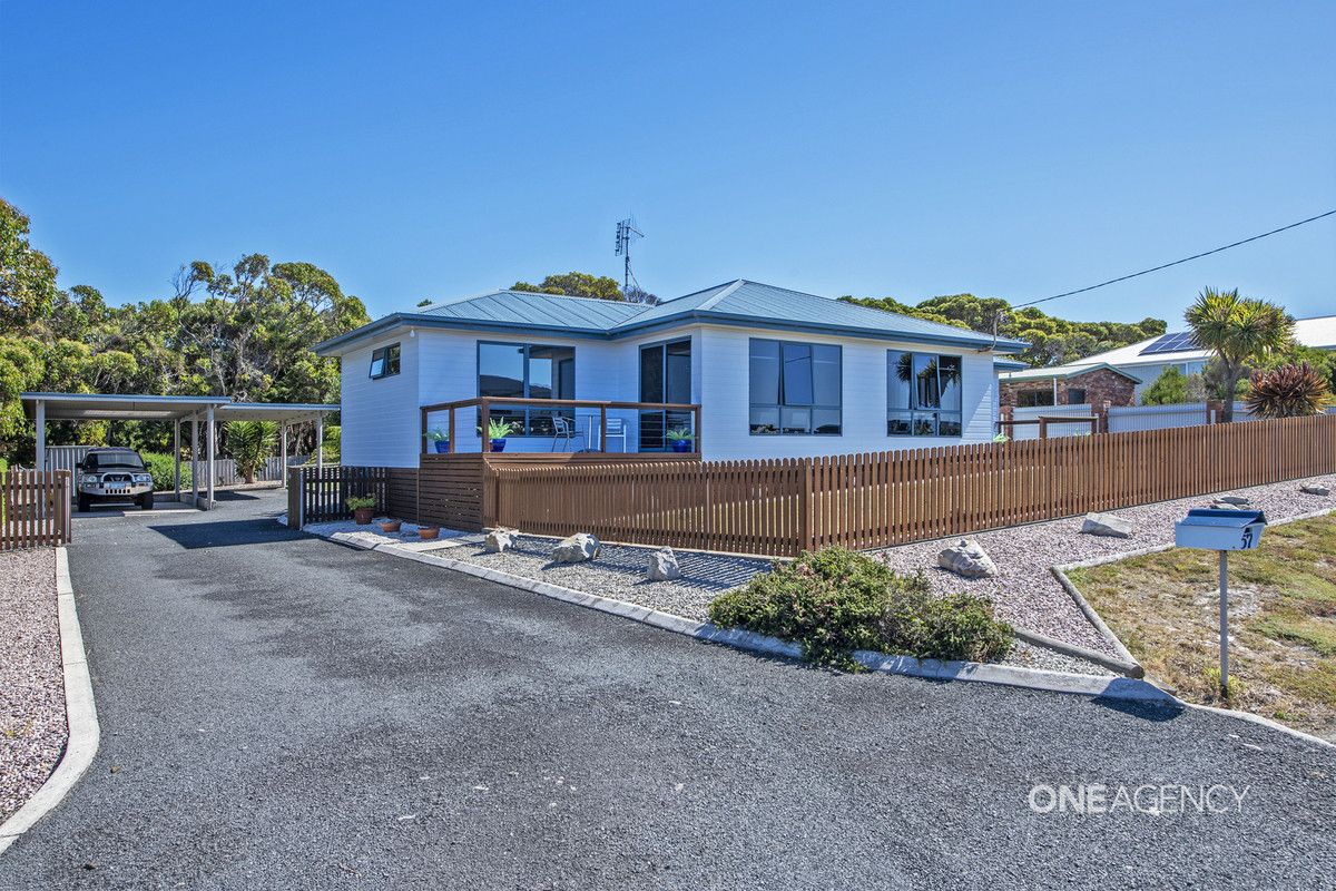 57 Amaroo Drive, Edgcumbe Beach TAS 7321, Image 1