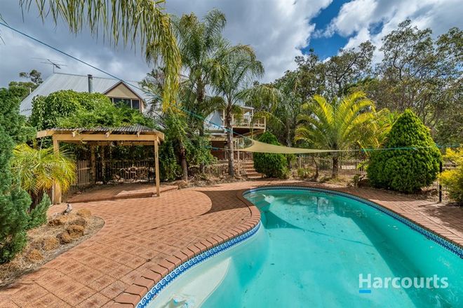 Picture of 17 Linzer Place, BULLSBROOK WA 6084