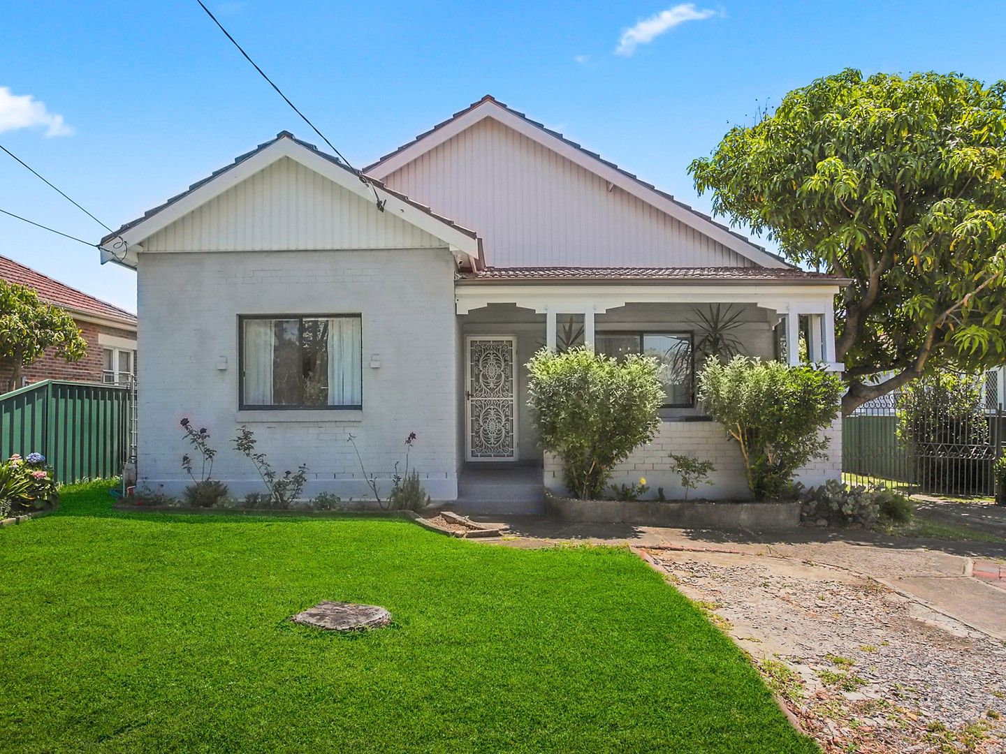 4 bedrooms House in 94 Bridge Road WESTMEAD NSW, 2145