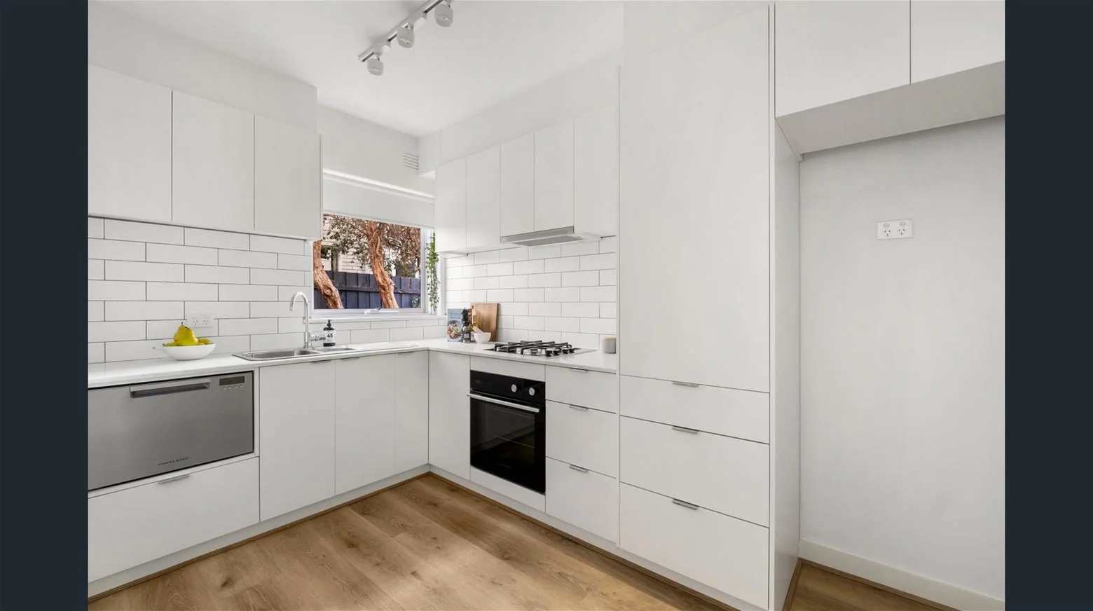 Additional image 5 of 3/9 St James Rd, Armadale VIC 3143