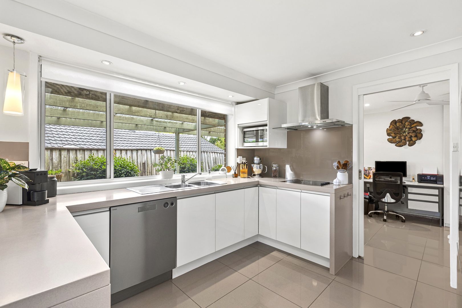 2 Yallambee Place, Terrey Hills NSW 2084, Image 2