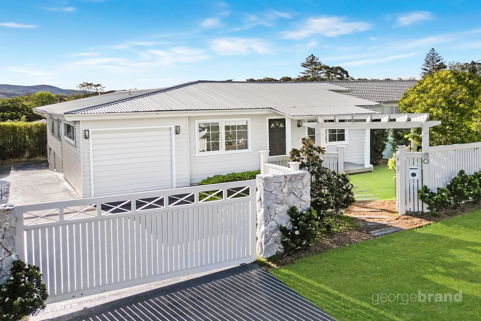 80 Lowanna Avenue, Forresters Beach NSW 2260