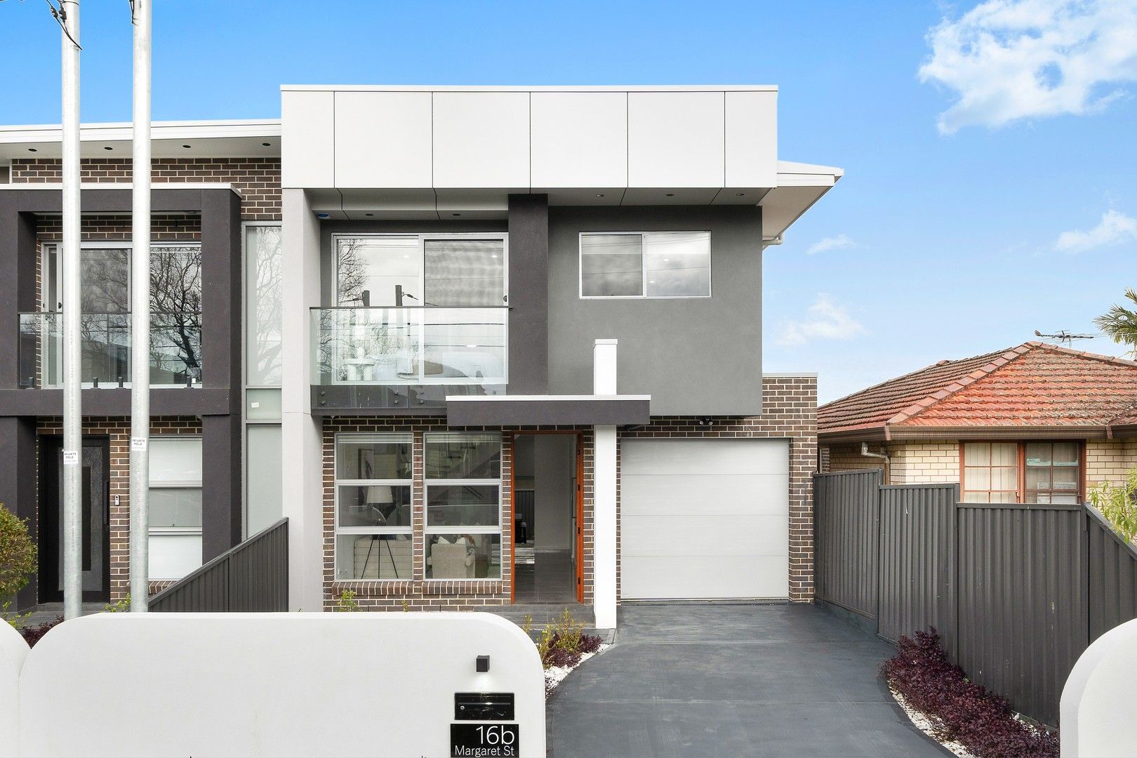 5 bedrooms House in 16B Margaret Street FAIRFIELD WEST NSW, 2165