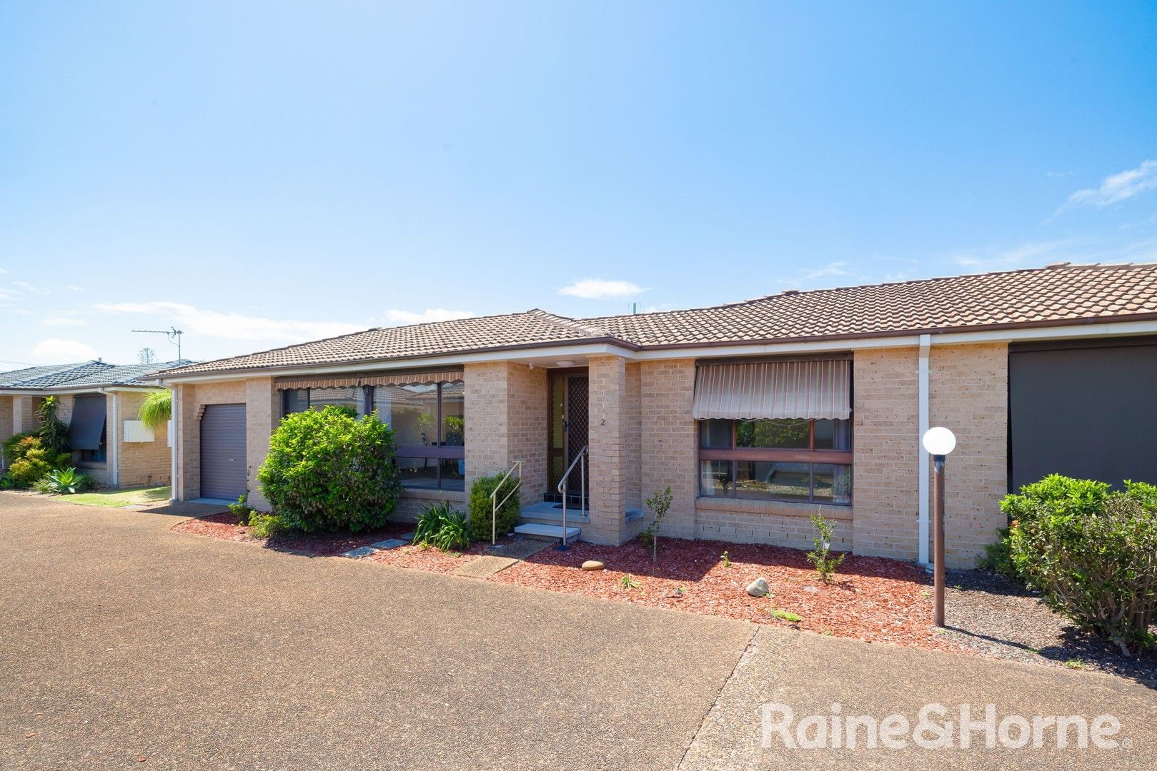 2/16-18 Lake Road, Swansea NSW 2281, Image 0