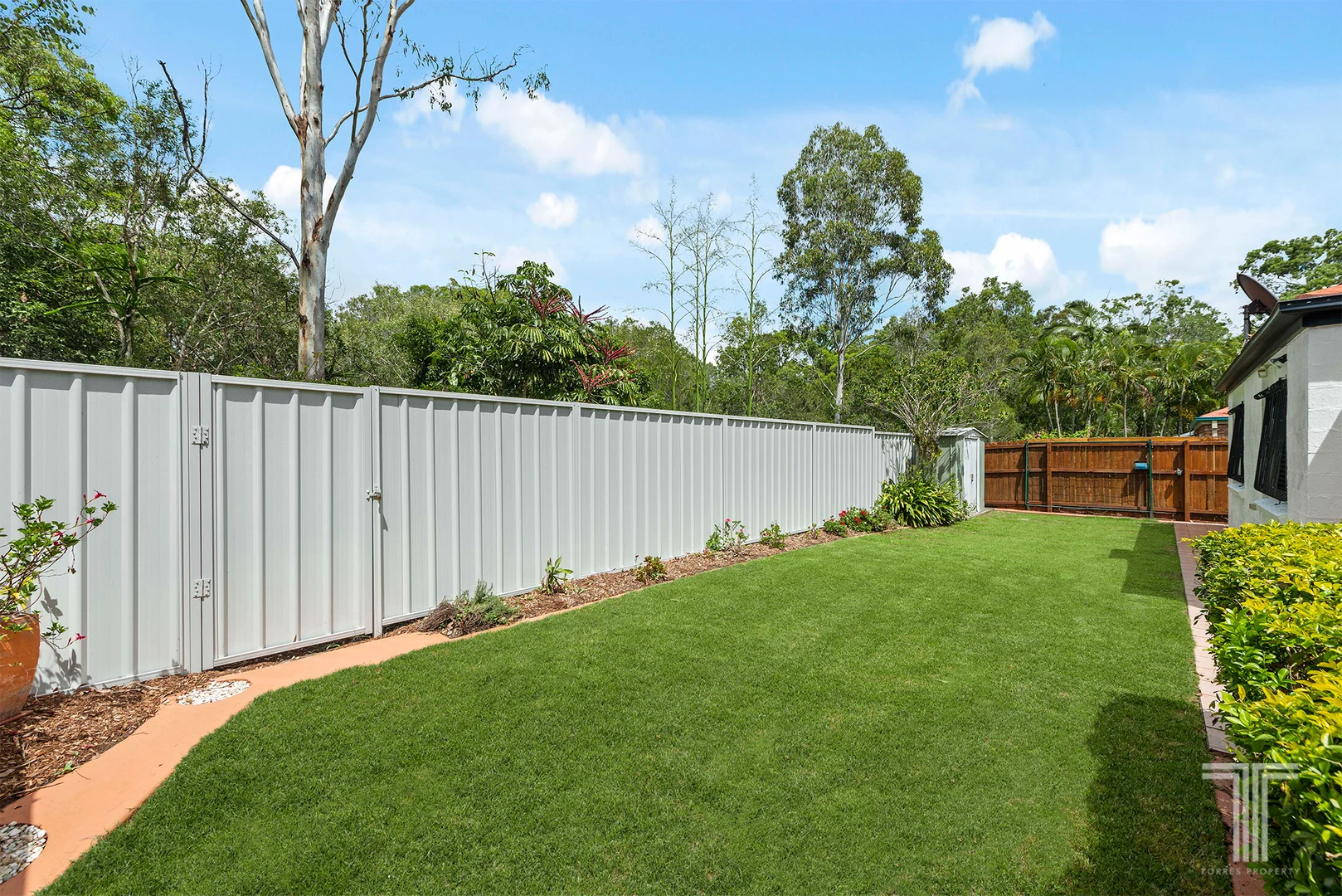 Additional image 17 of 6 Coventry Cct, Carindale QLD 4152