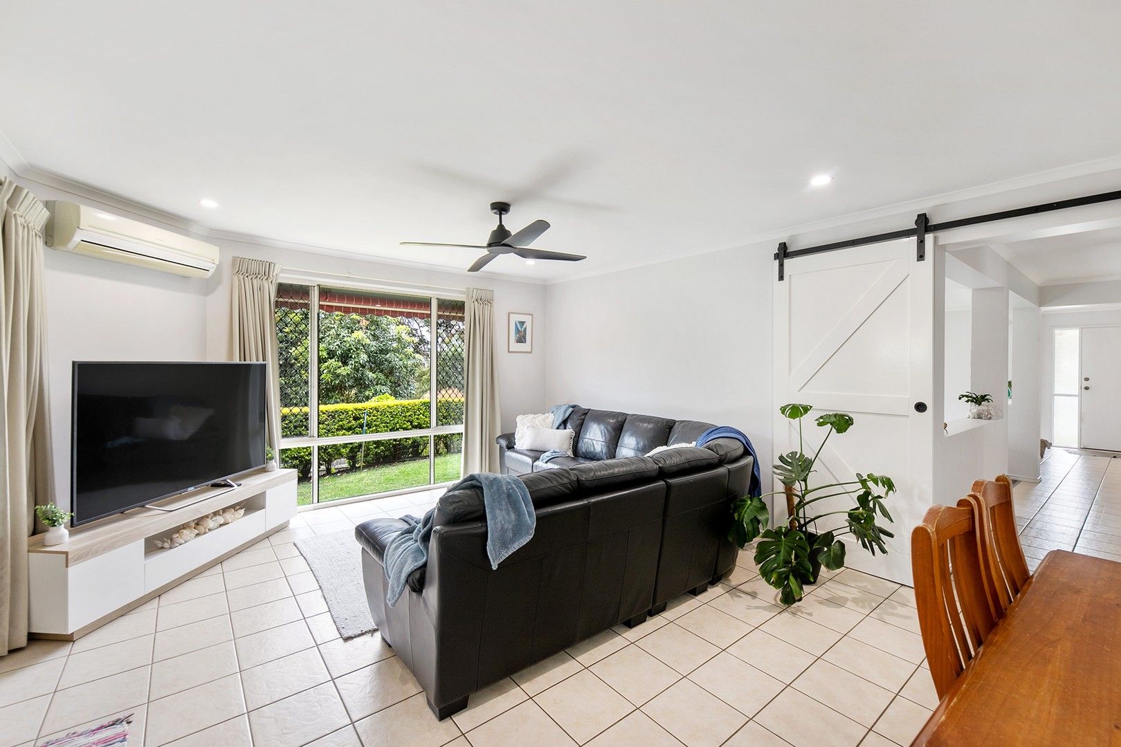 29 Tolima Drive, Tamborine Mountain QLD 4272, Image 2