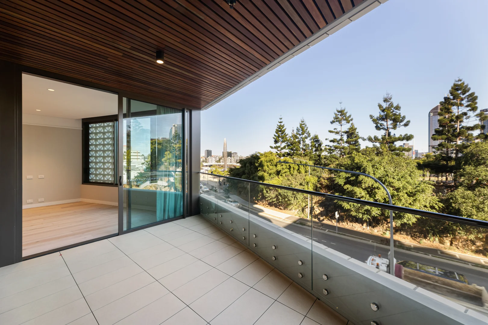 Additional image 5 of 302/470 Main Street, Kangaroo Point QLD 4169