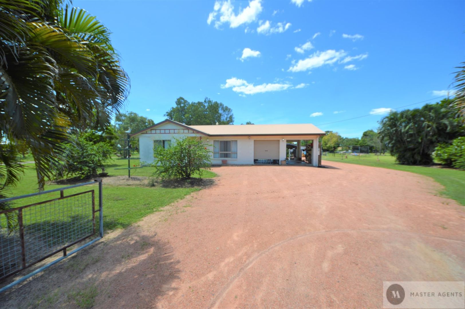 22 Blue mountain Drive, Bluewater QLD 4818, Image 2