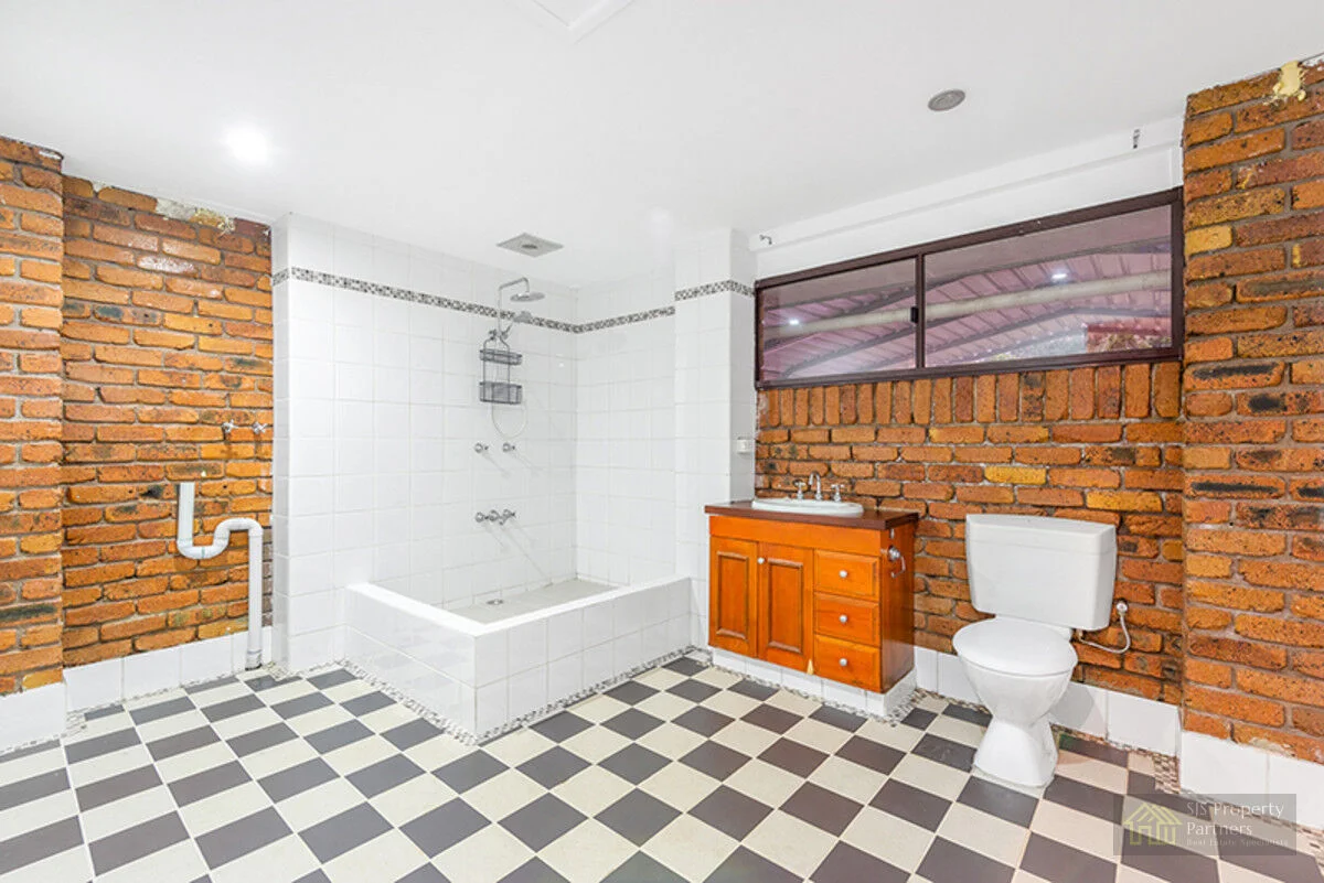 Additional image 24 of 66 - 70 Sylvan Road, Park Ridge South QLD 4125