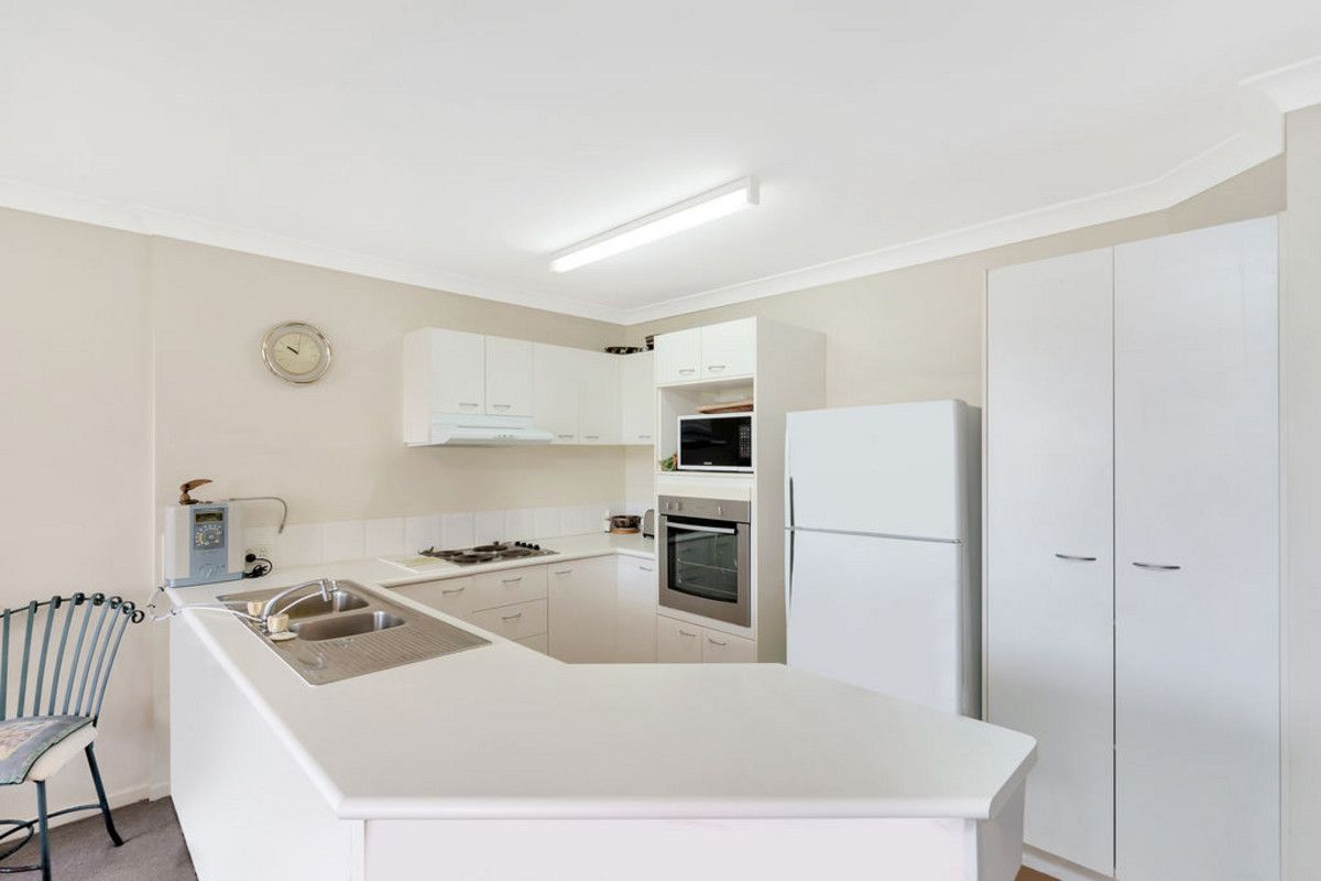 4/3 Arundel Drive, Arundel QLD 4214, Image 1