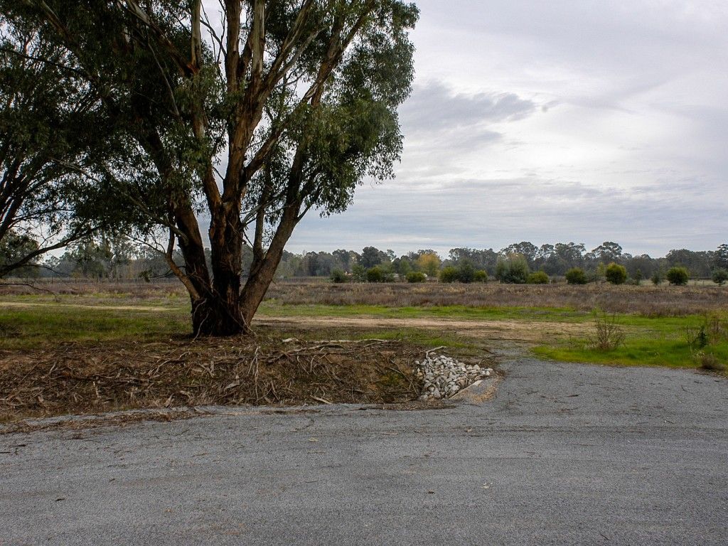 Lot 8 Bookless Court, Oxley VIC 3678, Image 2