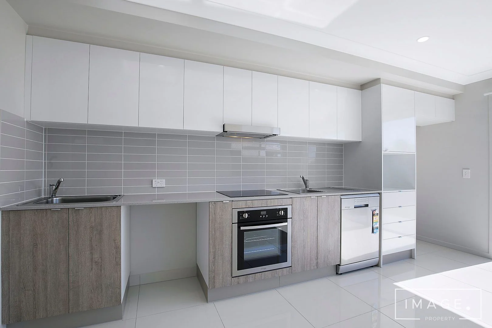 Additional image 4 of 2/13 Mount Mitchell St, Park Ridge QLD 4125