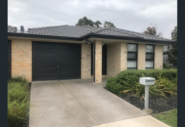 2/30 Warrenwood Place, Langwarrin VIC 3910